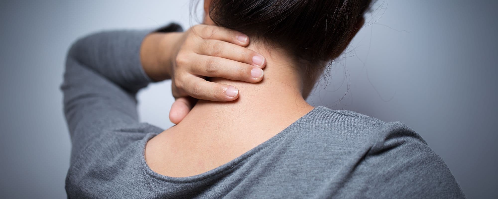 Nakkesmerter og stivhet